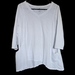 Sunday Dressbarn white 3/4 shirt with pockets